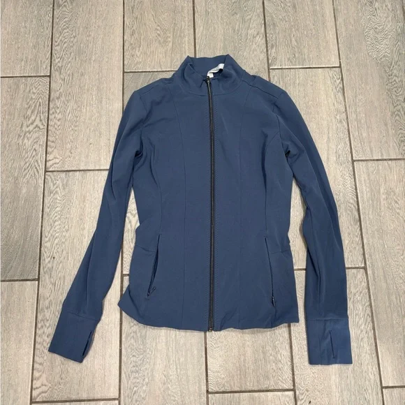 Athleta SHANTI SALUTATION JACKET IN POWERVITA Size Small - Picture 3 of 9